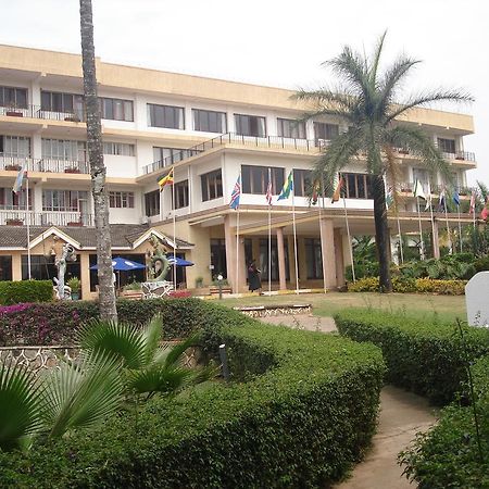 Lake View Resort Hotel Mbarara Екстер'єр фото