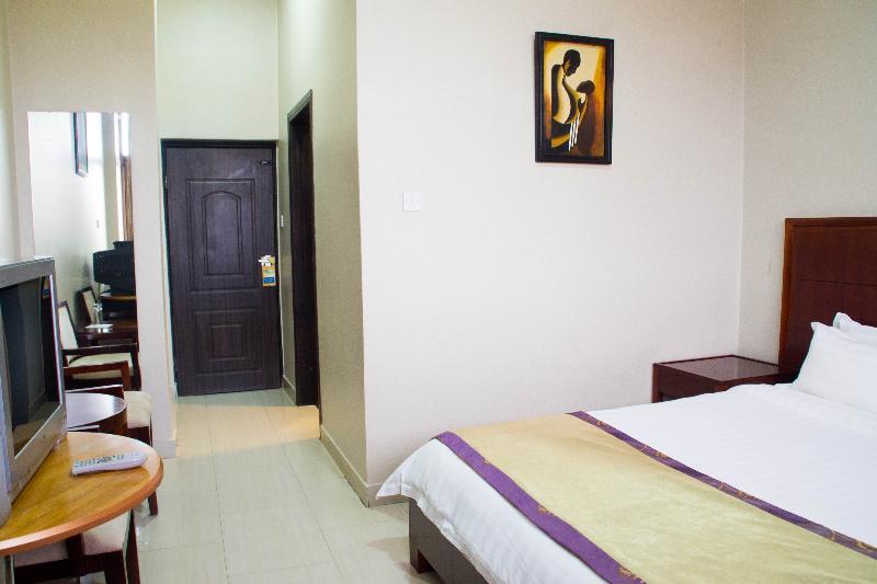 Lake View Resort Hotel Mbarara Екстер'єр фото