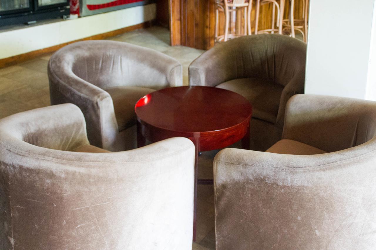 Lake View Resort Hotel Mbarara Екстер'єр фото