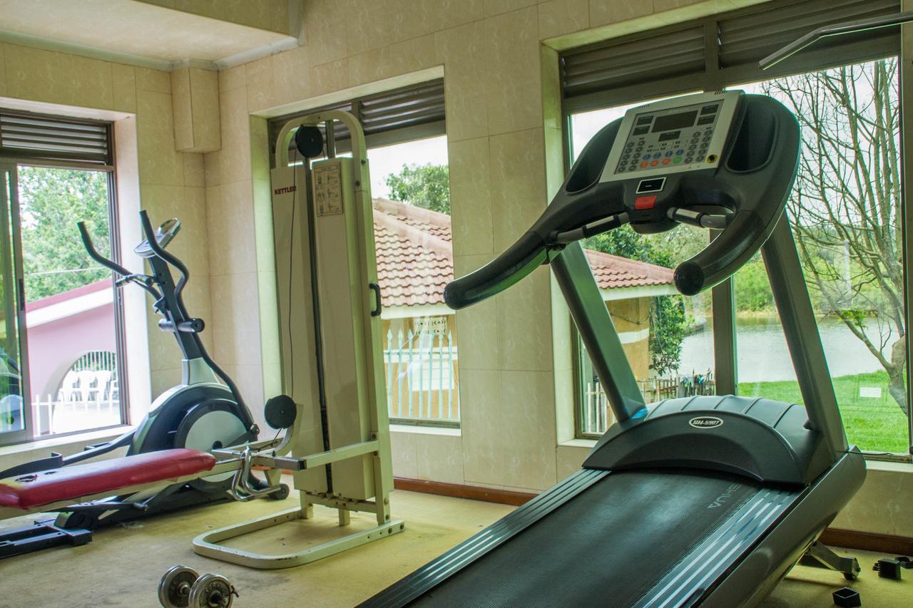 Lake View Resort Hotel Mbarara Екстер'єр фото